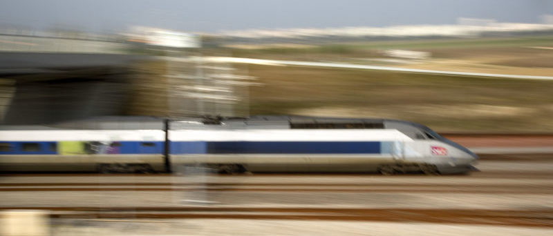 Passage d'un TGV